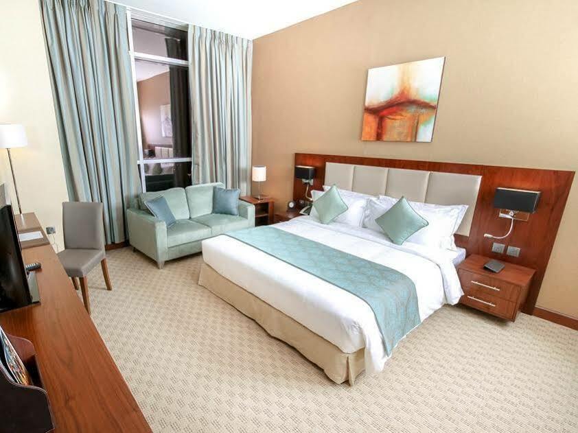 Danat Capital Hotel Abu Dhabi Esterno foto